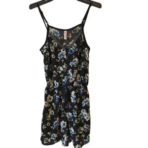 Xhilaration Girl/Women Floral prints for Romper Size S